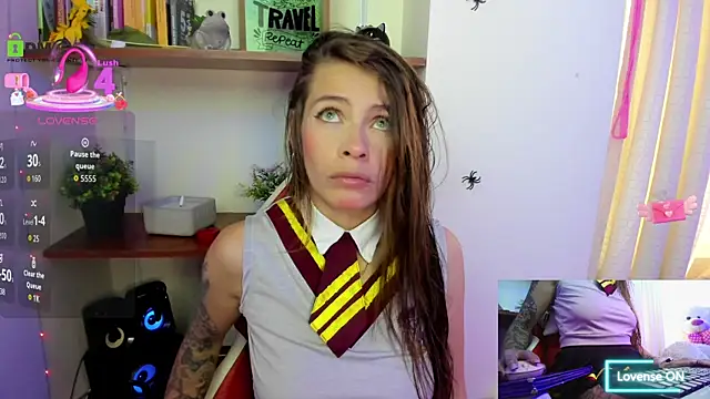 sweetlittlelisa online show from 10/15/25, 08:20