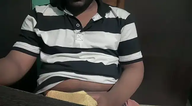Snapshot of telugu_boy_ chatting on 12/22/24, 12:38 telugu boy  online show from 12/22/24, 12:38