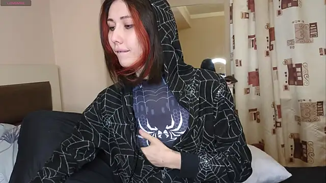 Snapshot of KawaiiNullify chatting on 01/15/25, 05:40 KawaiiNullify online show from 01/15/25, 05:40