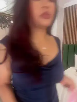 MonicaMoret online show from 03/28/26, 12:38