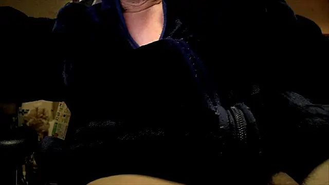 Snapshot of hidenyan02 chatting on 01/09/25, 08:03 hidenyan02 online show from 01/09/25, 08:03