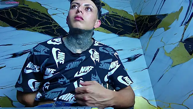 Kevin22 222 online show from 02/09/25, 06:01