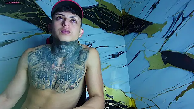 Kevin22 222 online show from 02/13/25, 02:12