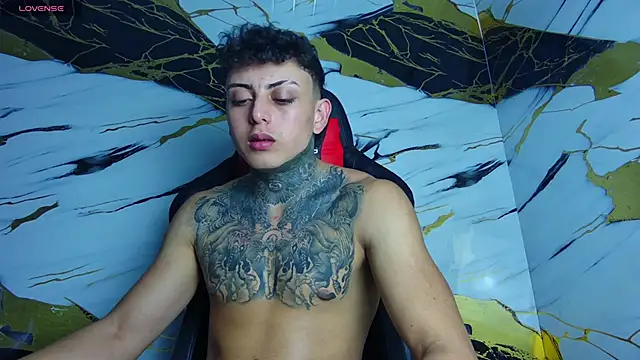 Kevin22 222 online show from 03/04/25, 04:06