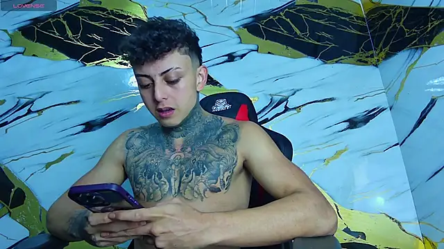 Kevin22 222 online show from 03/15/25, 01:19