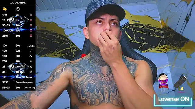 Kevin22 222 online show from 10/12/25, 06:34