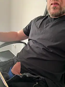 wlads3009 online show from 03/19/26, 09:13