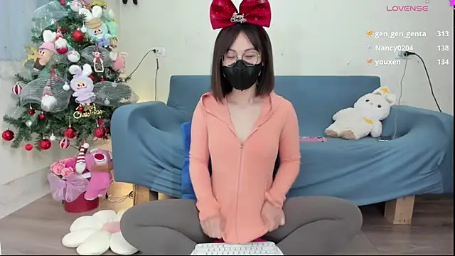 Baby Claraa online show from 12/15/24, 09:03