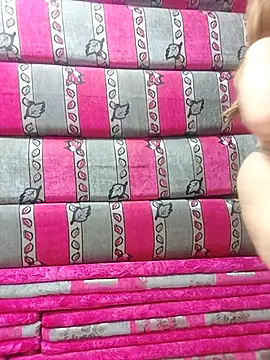 LoNa-daloua online show from 10/26/25, 12:16