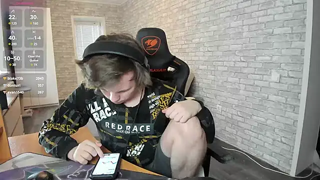 iliaskrislove online show from 03/12/25, 07:02