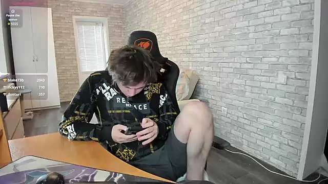 iliaskrislove online show from 03/12/25, 10:05