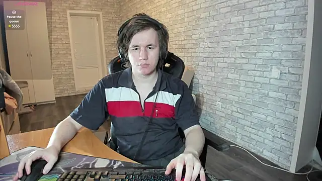 iliaskrislove online show from 03/19/25, 05:06