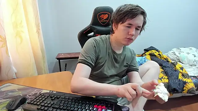 iliaskrislove online show from 09/10/25, 11:21