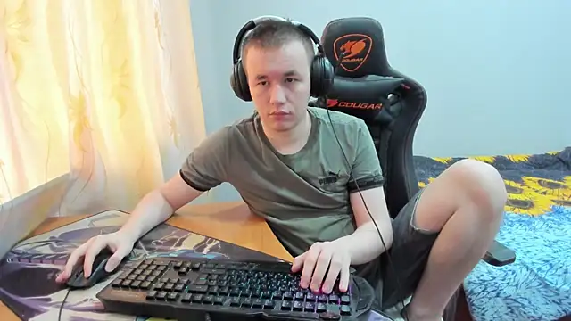 iliaskrislove online show from 10/19/25, 06:03