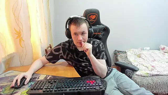 iliaskrislove online show from 11/05/25, 08:58