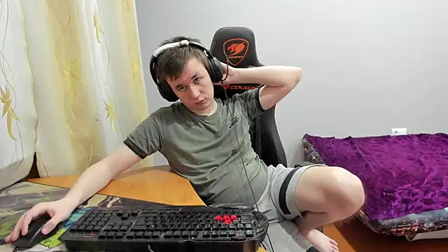 iliaskrislove online show from 12/19/25, 06:26