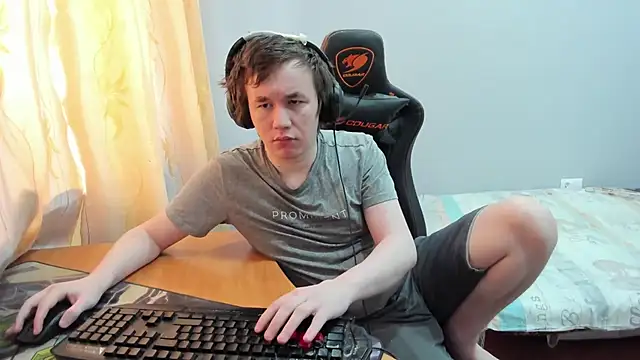 iliaskrislove online show from 02/13/26, 07:04