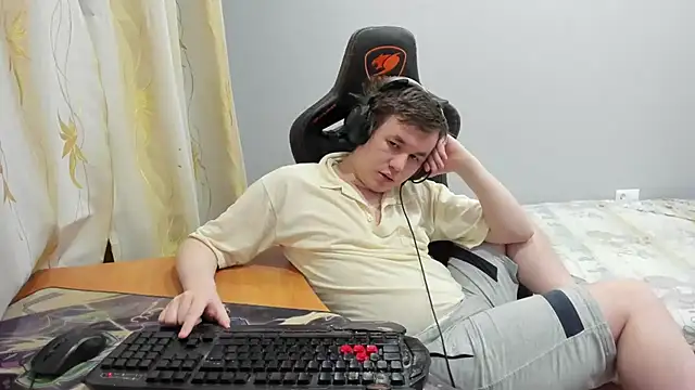 iliaskrislove online show from 02/19/26, 09:00