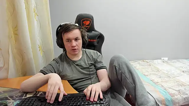 iliaskrislove online show from 02/24/26, 04:49