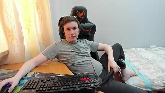 iliaskrislove online show from 03/19/26, 04:16