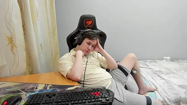 iliaskrislove online show from 03/30/26, 11:17