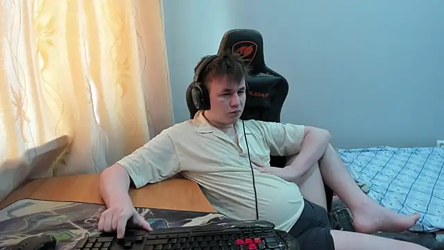 iliaskrislove online show from 05/06/26, 05:35