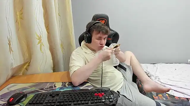 iliaskrislove online show from 05/10/26, 04:45