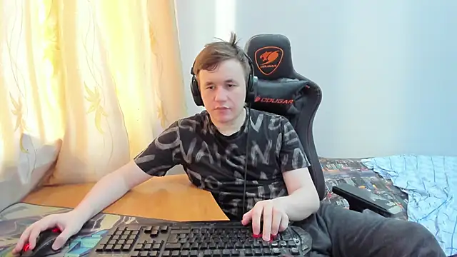 iliaskrislove online show from 05/25/26, 02:39