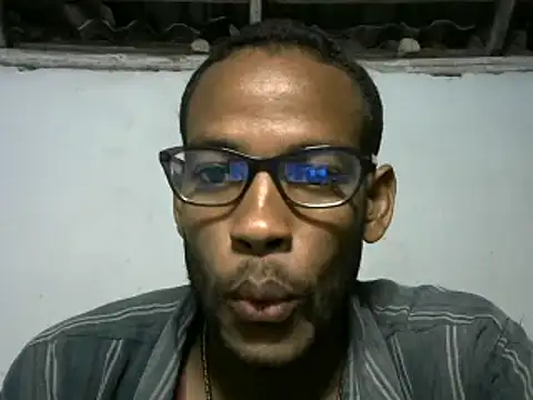 Snapshot of michel_sc chatting on 12/19/24, 10:24 michel sc online show from 12/19/24, 10:24