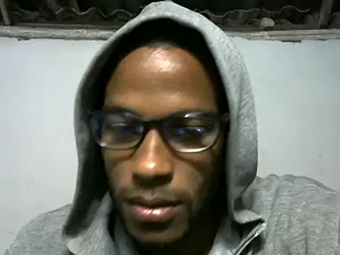 Snapshot of michel_sc chatting on 12/21/24, 04:09 michel sc online show from 12/21/24, 04:09
