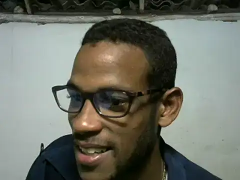 Snapshot of michel_sc chatting on 01/19/25, 05:15 michel sc online show from 01/19/25, 05:15