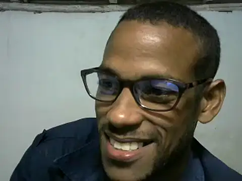 Snapshot of michel_sc chatting on 01/24/25, 05:21 michel sc online show from 01/24/25, 05:21