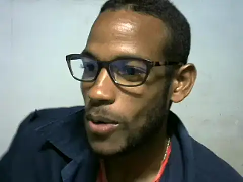 Snapshot of michel_sc chatting on 02/05/25, 10:41 michel sc online show from 02/05/25, 10:41