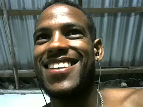 Snapshot of michel_sc chatting on 09/21/25, 11:01 michel sc online show from 09/21/25, 11:01