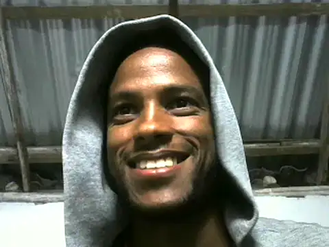 Snapshot of michel_sc chatting on 10/11/25, 05:17 michel sc online show from 10/11/25, 05:17