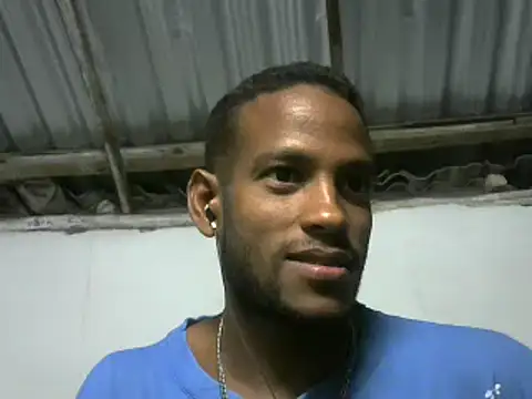 Snapshot of michel_sc chatting on 10/12/25, 05:28 michel sc online show from 10/12/25, 05:28