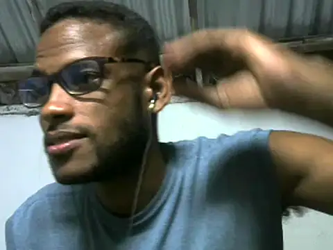 Snapshot of michel_sc chatting on 10/22/25, 05:41 michel sc online show from 10/22/25, 05:41