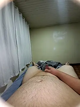 Snapshot of gordinhopp chatting on 10/20/25, 08:20 gordinhopp online show from 10/20/25, 08:20