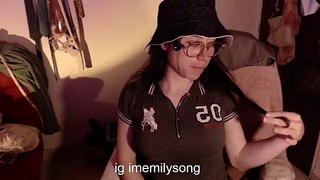 emily pearl  online show from 11/27/25, 11:07