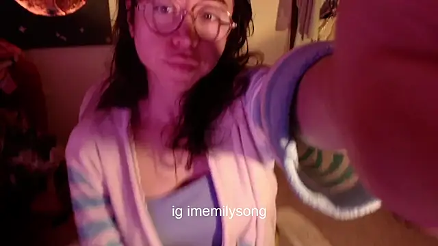 emily pearl  online show from 12/19/25, 10:55