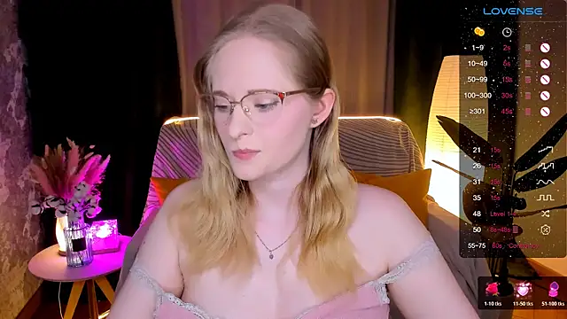 Aemilia  online show from 02/22/26, 06:24