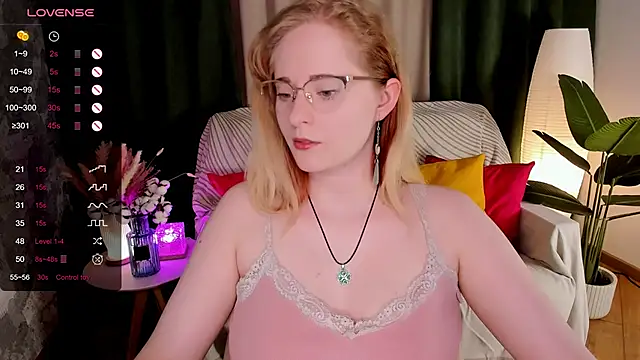 Aemilia  online show from 05/07/26, 08:42