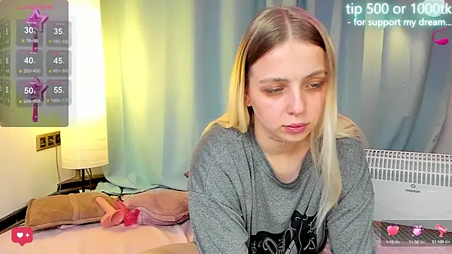 Alice Halle online show from 09/13/25, 01:22