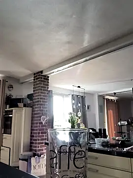 Linalicious online show from 03/27/26, 08:26