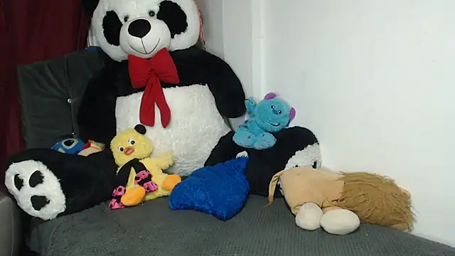 Snapshot of SWEETT_CORY chatting on 02/08/25, 11:45 SWEETT CORY online show from 02/08/25, 11:45