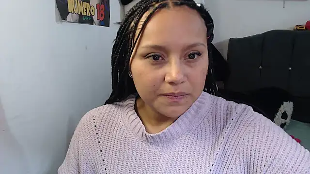 Snapshot of SWEETT_CORY chatting on 05/17/26, 08:27 SWEETT CORY online show from 05/17/26, 08:27