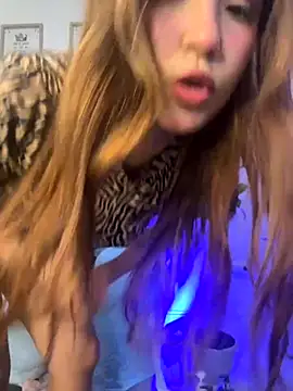 antonelaswete02 online show from 10/02/25, 11:34