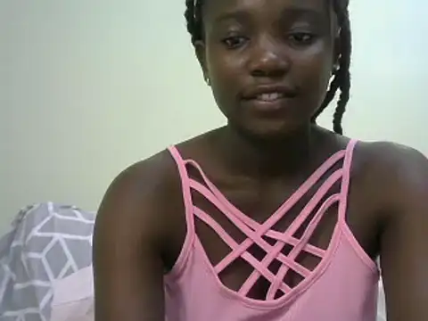 Snapshot of Latiffagodess chatting on 01/09/25, 06:17 Latiffagodess online show from 01/09/25, 06:17