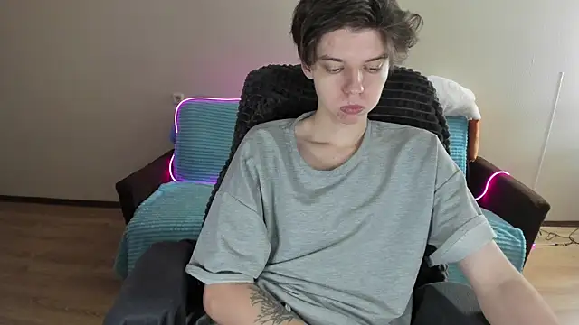 Snapshot of Liam_sexy1 chatting on 12/02/24, 05:04 Liam sexy1 online show from 12/02/24, 05:04