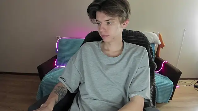 Snapshot of Liam_sexy1 chatting on 12/04/24, 08:23 Liam sexy1 online show from 12/04/24, 08:23